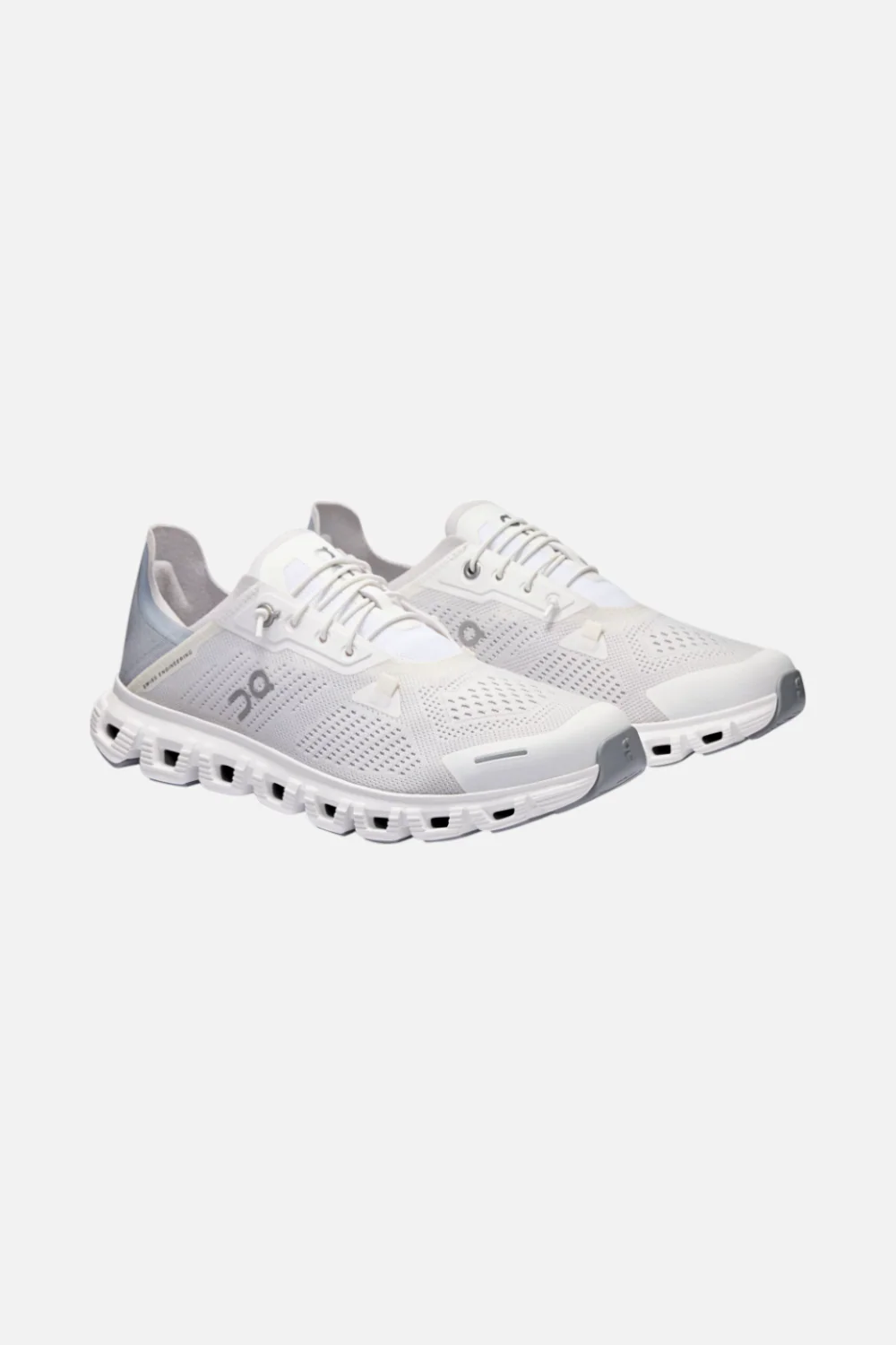 On Running Women's Cloud 6 Coast in White & Glacier - Image 2