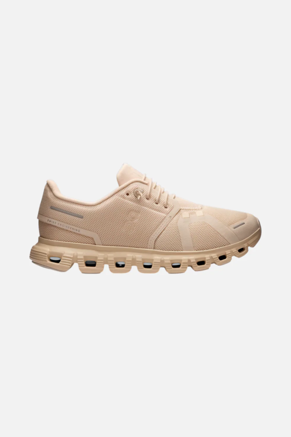 On Running Women's Cloud 6 in Sand