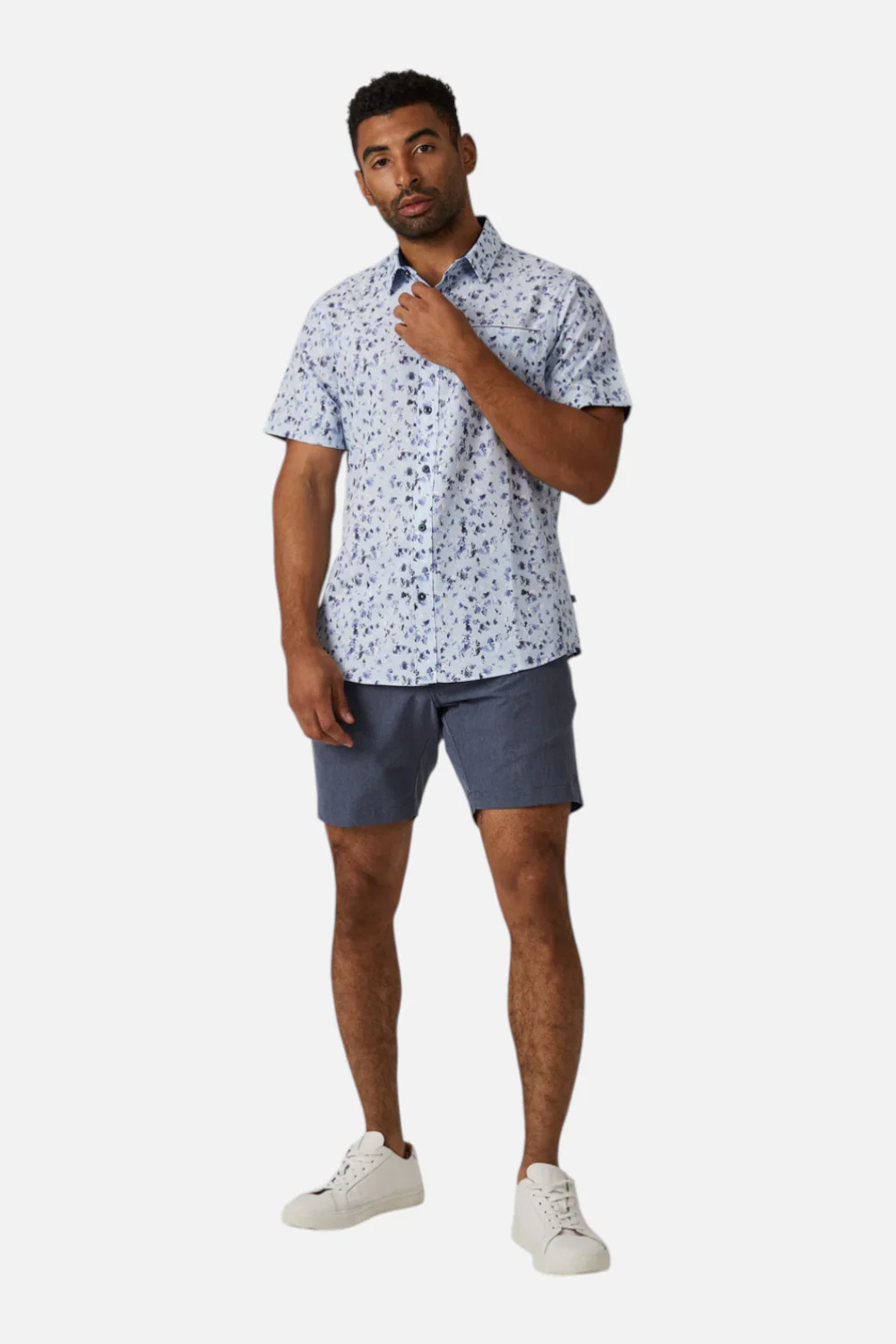 7 Diamonds Men's Aeroplane 7" Short in Navy