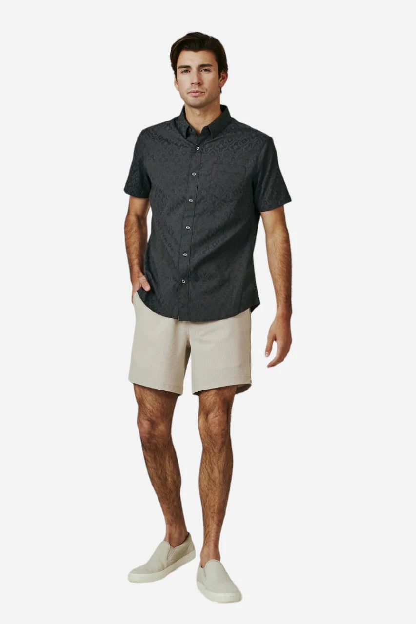 7 Diamonds Atlas Short Sleeve Shirt in Black - Image 4