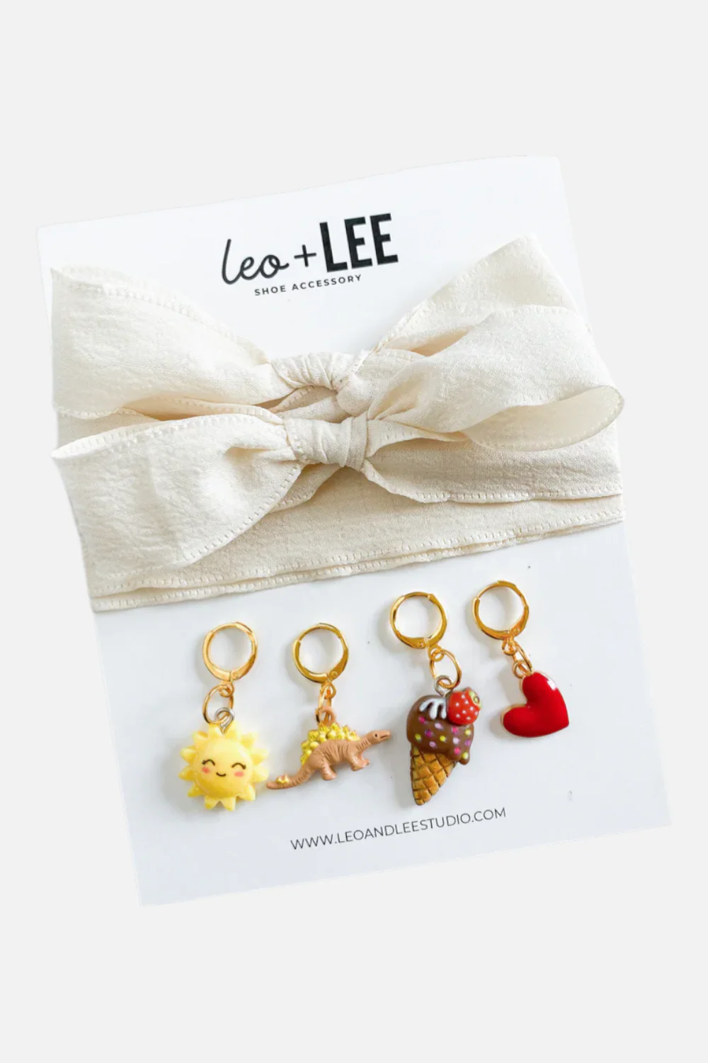 Leo & Lee Kid's Cream Sneaker Laces & Charm Set