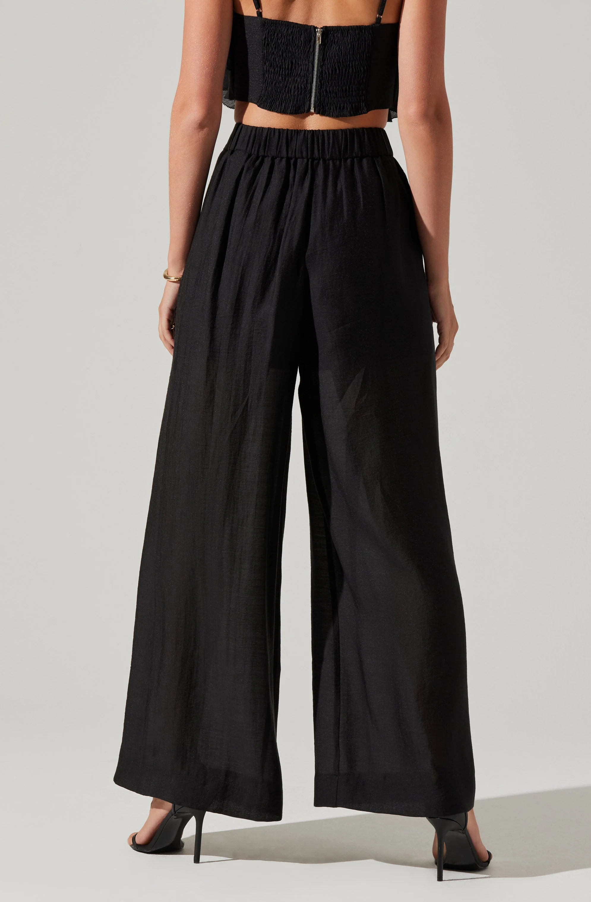 ASTR The Label Elyana Wide Leg Pants in Black - Image 3