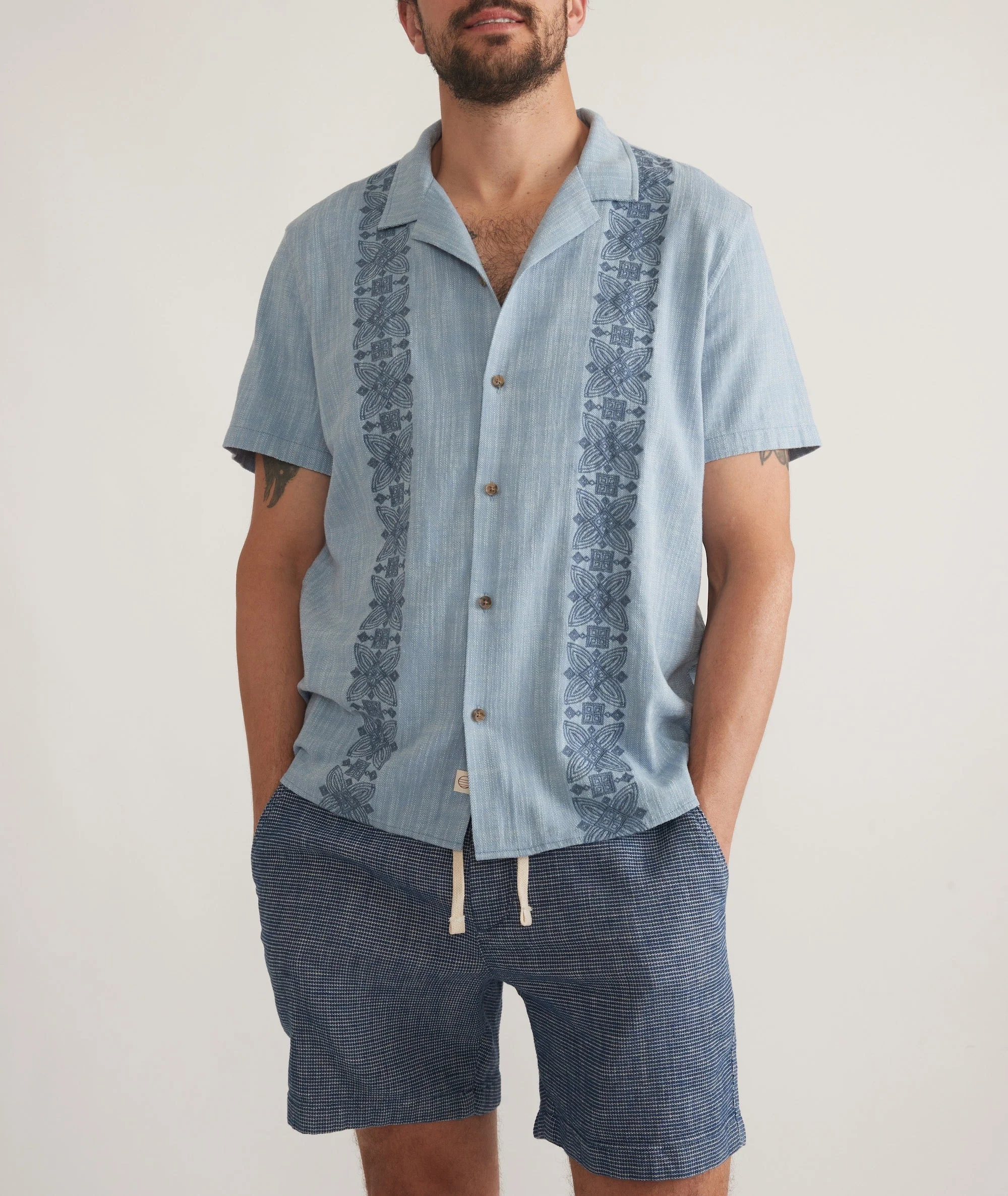 Marine Layer Stretch Selvage Embroidered Resort Shirt in Mid Blue - Image 2