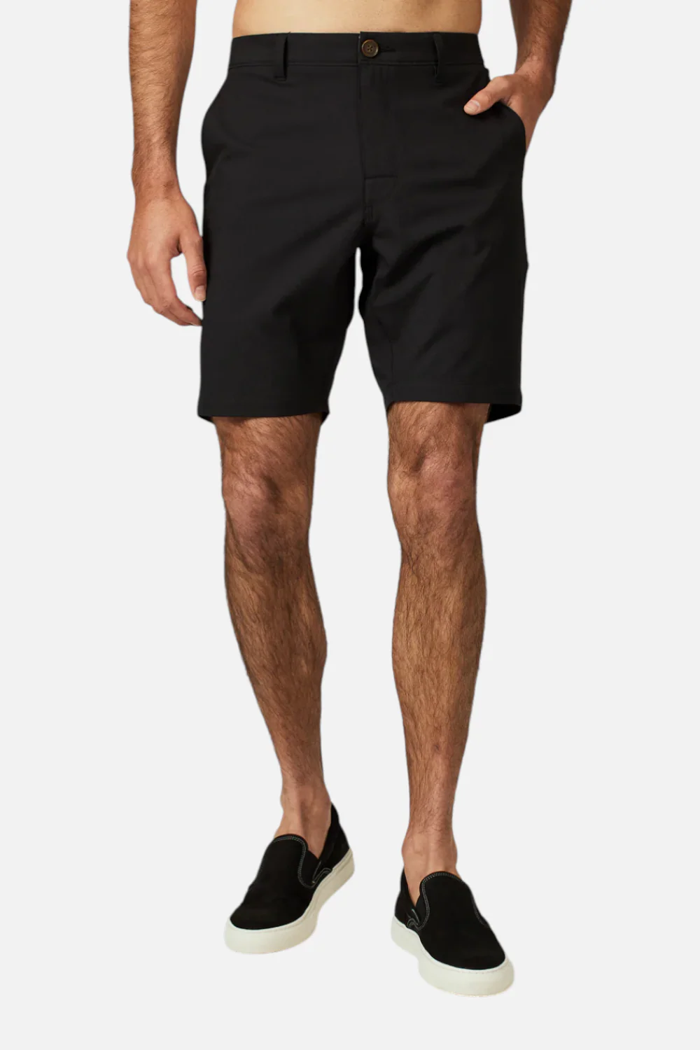 7 Diamonds Men's Everest 8" Short in Black - Image 2