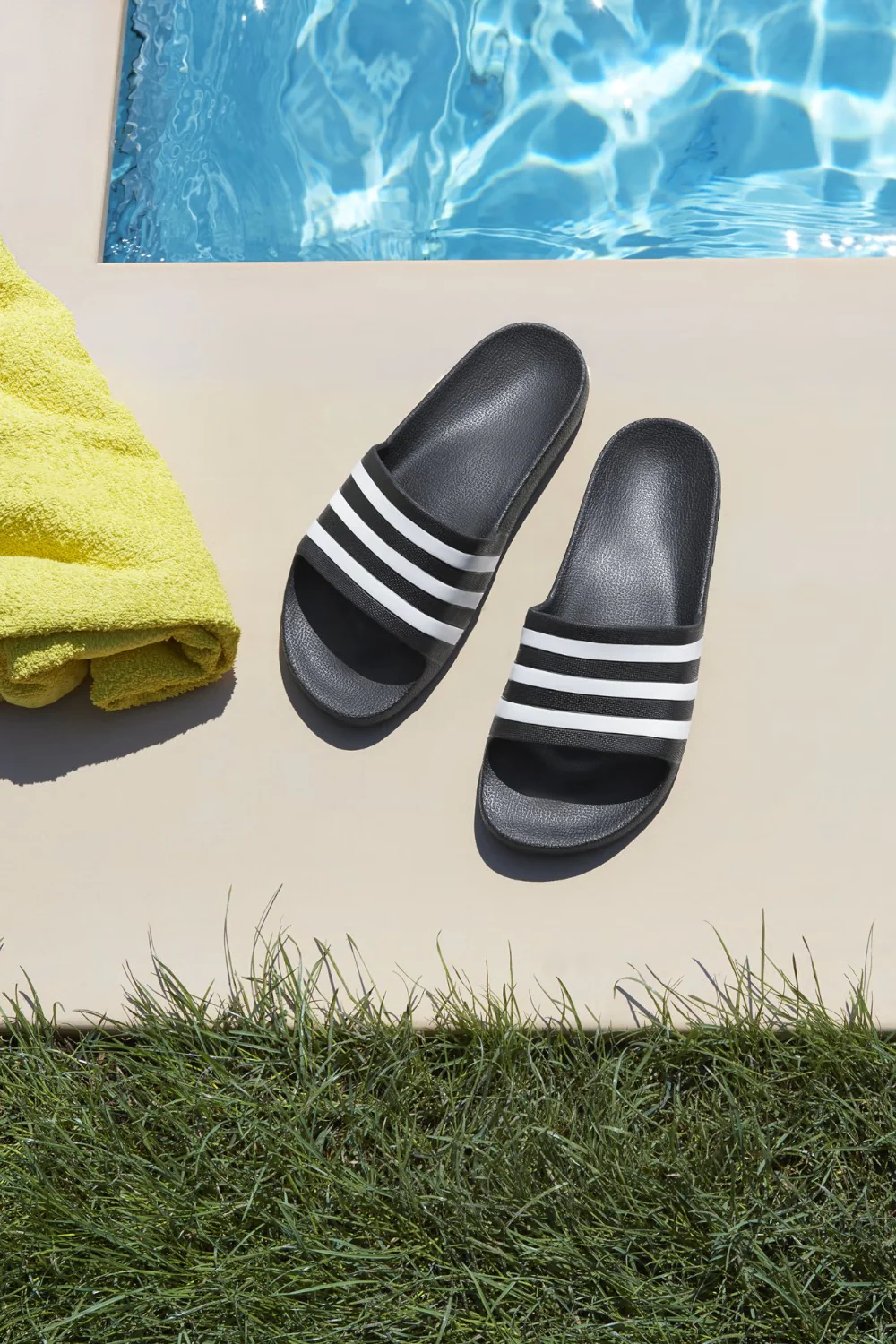 Adidas Men's Black & White Adilette Aqua Slides - Image 11