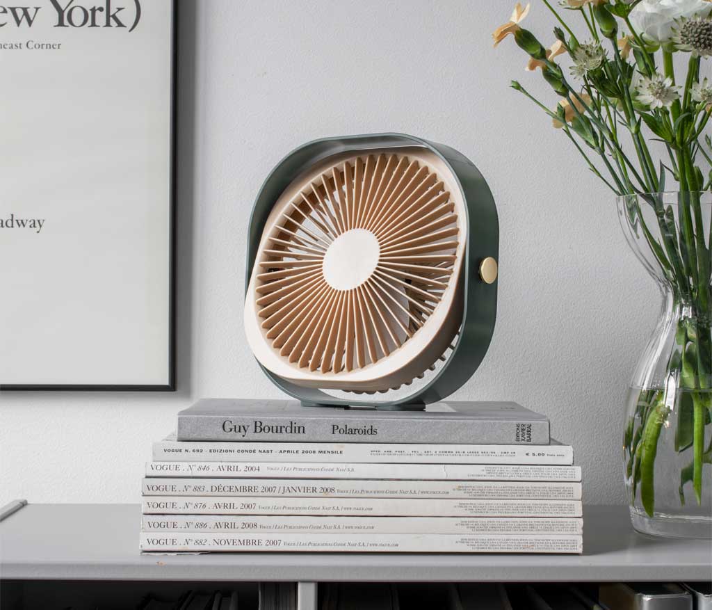 Printworks Fantastic Portable Fan in Green - Image 2