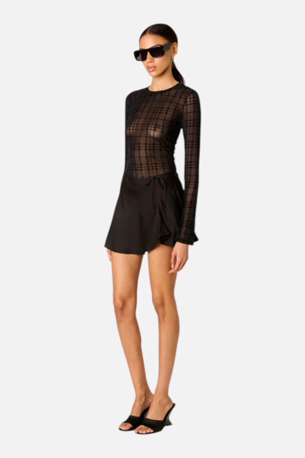 NIA Women's Fox Top in Black - Image 2