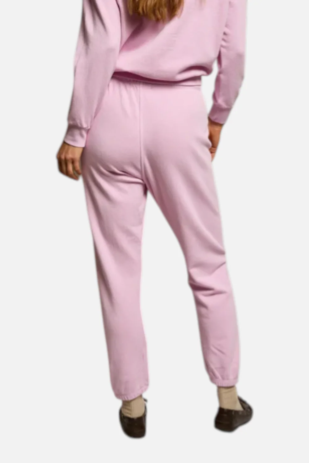 Perfect White Tee Johnny Easy Sweatpant in Sugar Pink - Image 4