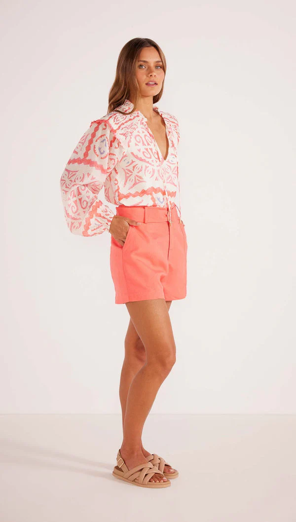 Minkpink Lila Belted Linen Shorts in Pink - Image 3