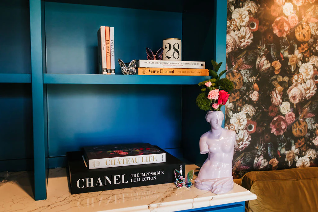 Little Book Of Gucci - The Story of the Iconic Fashion House - Image 2