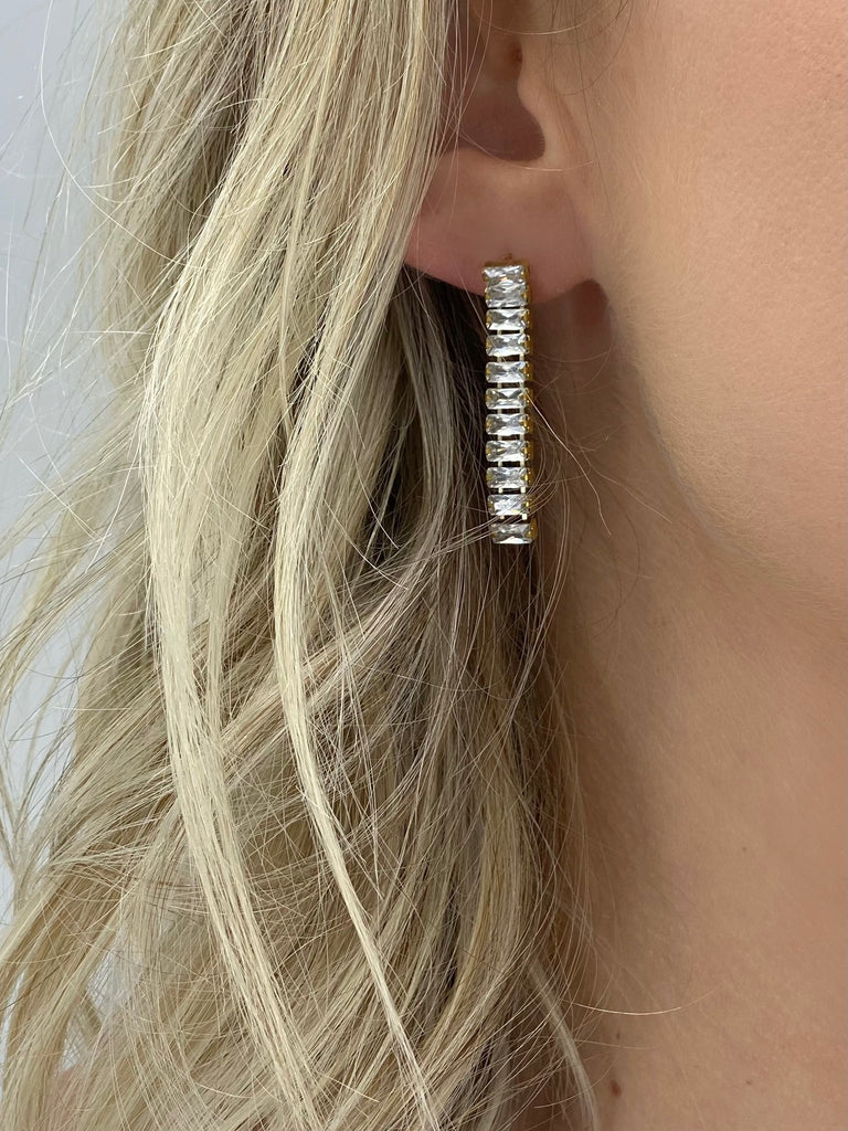 Farrah B Muse Earrings in Clear - Image 3