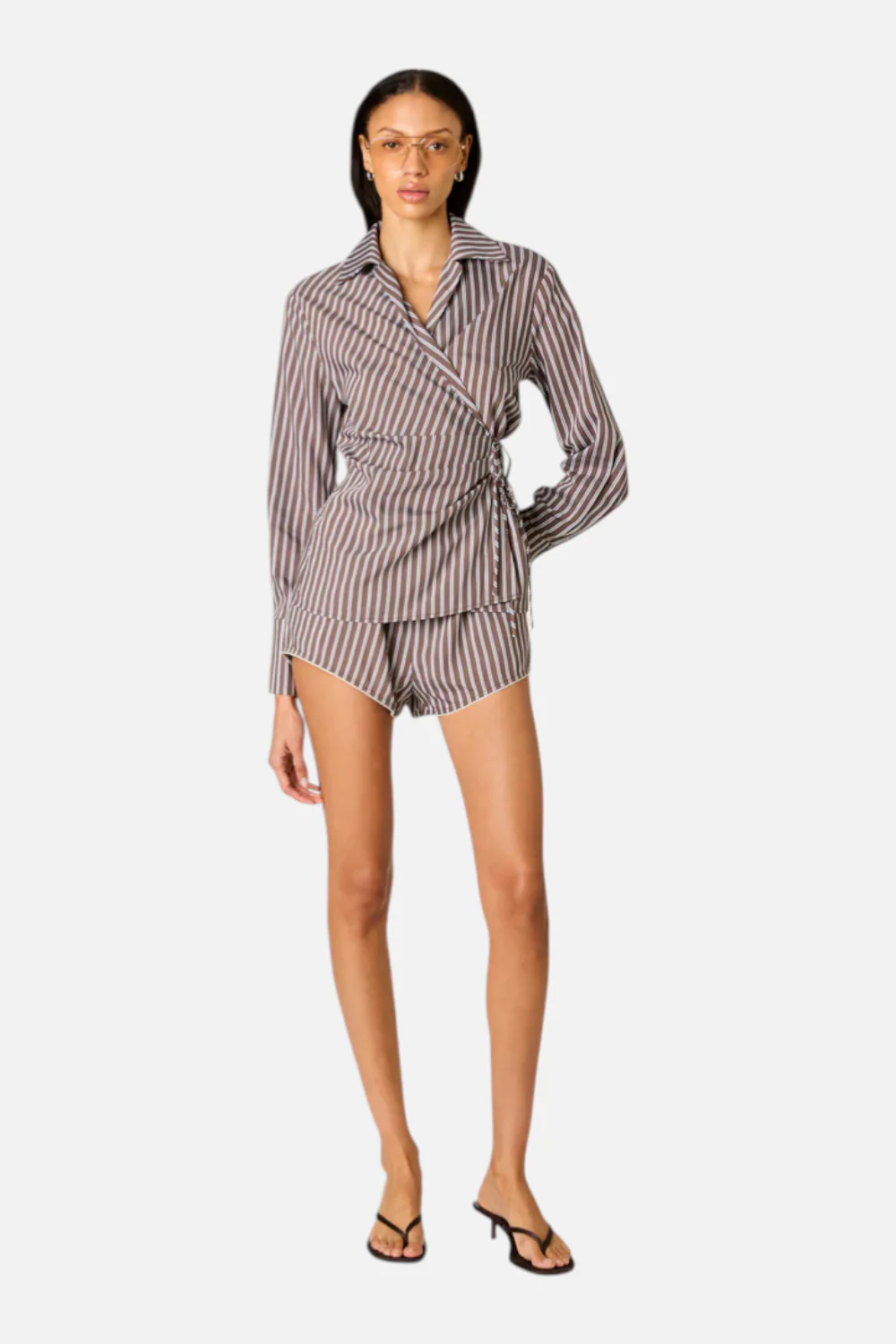 NIA Women's Norman Short in Coffee