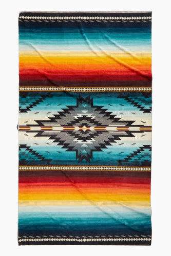 Pendleton Woolen Mills Oversized Jacquard Spa Towel in Saltillo Sunset