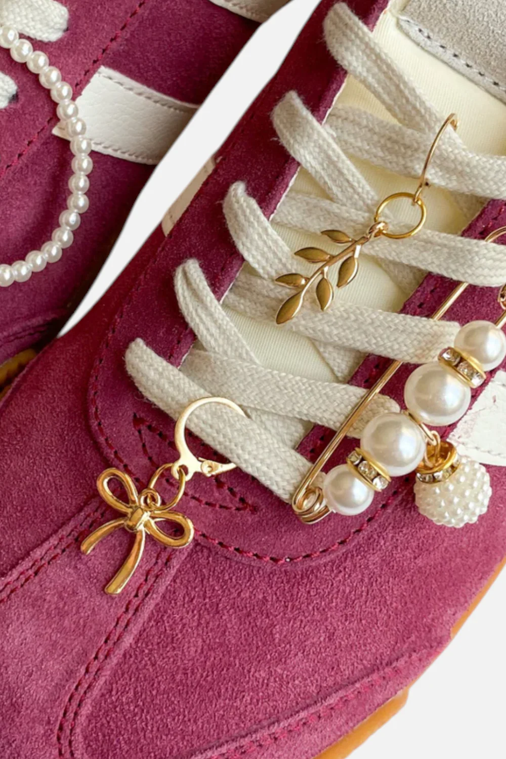 Leo & Lee Pearl & Gold Charm Sneaker Pack - Image 2