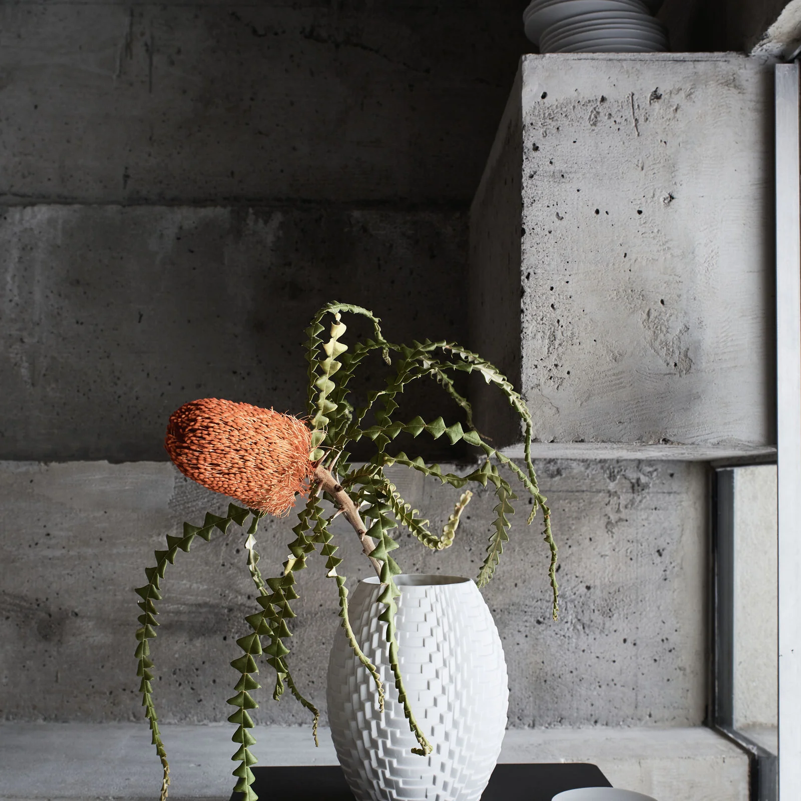 Rosenthal Phi Manhattan Vase - 8.5" - Image 2