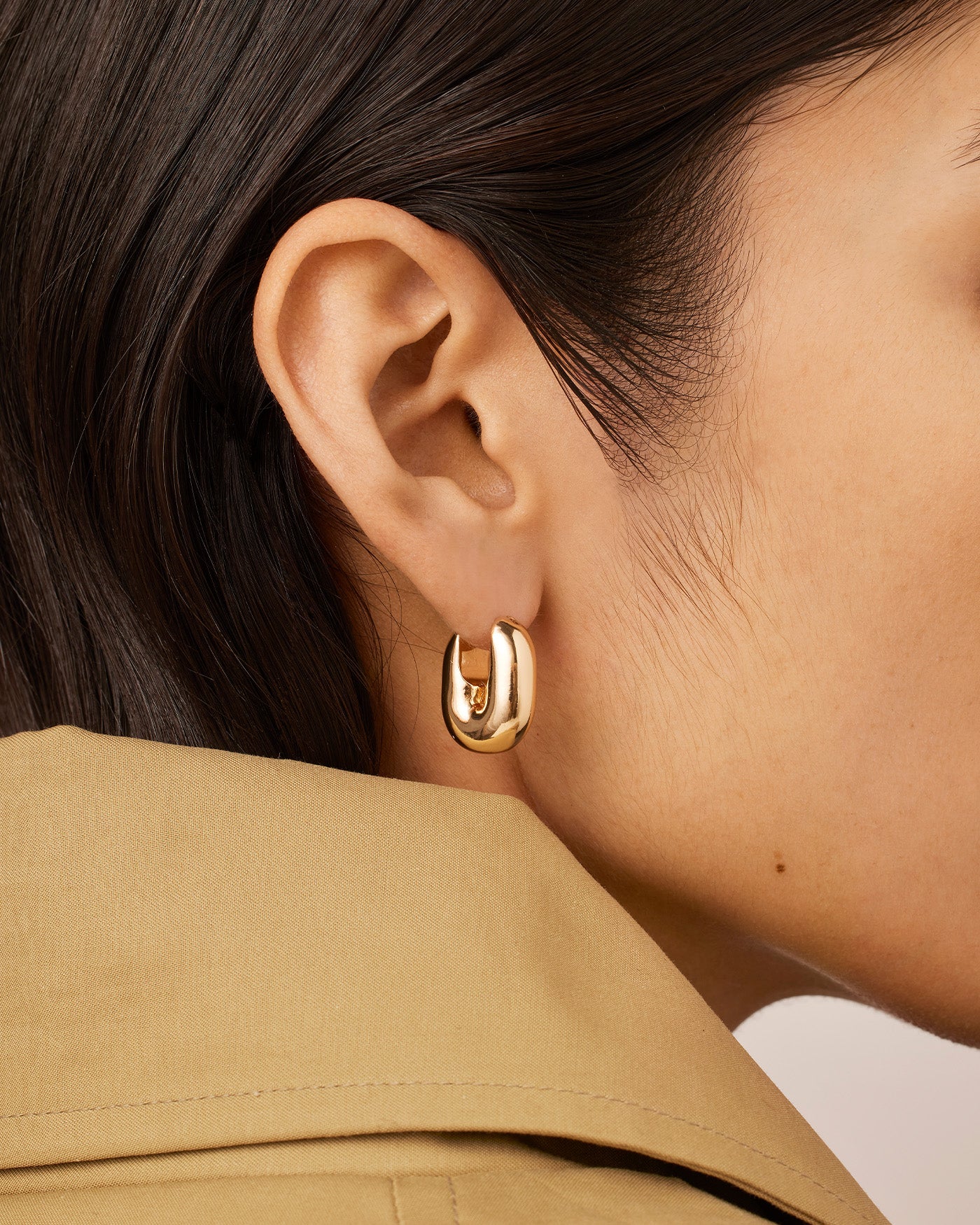 Jenny Bird Puffy U-Link Earrings in Gold - Image 4