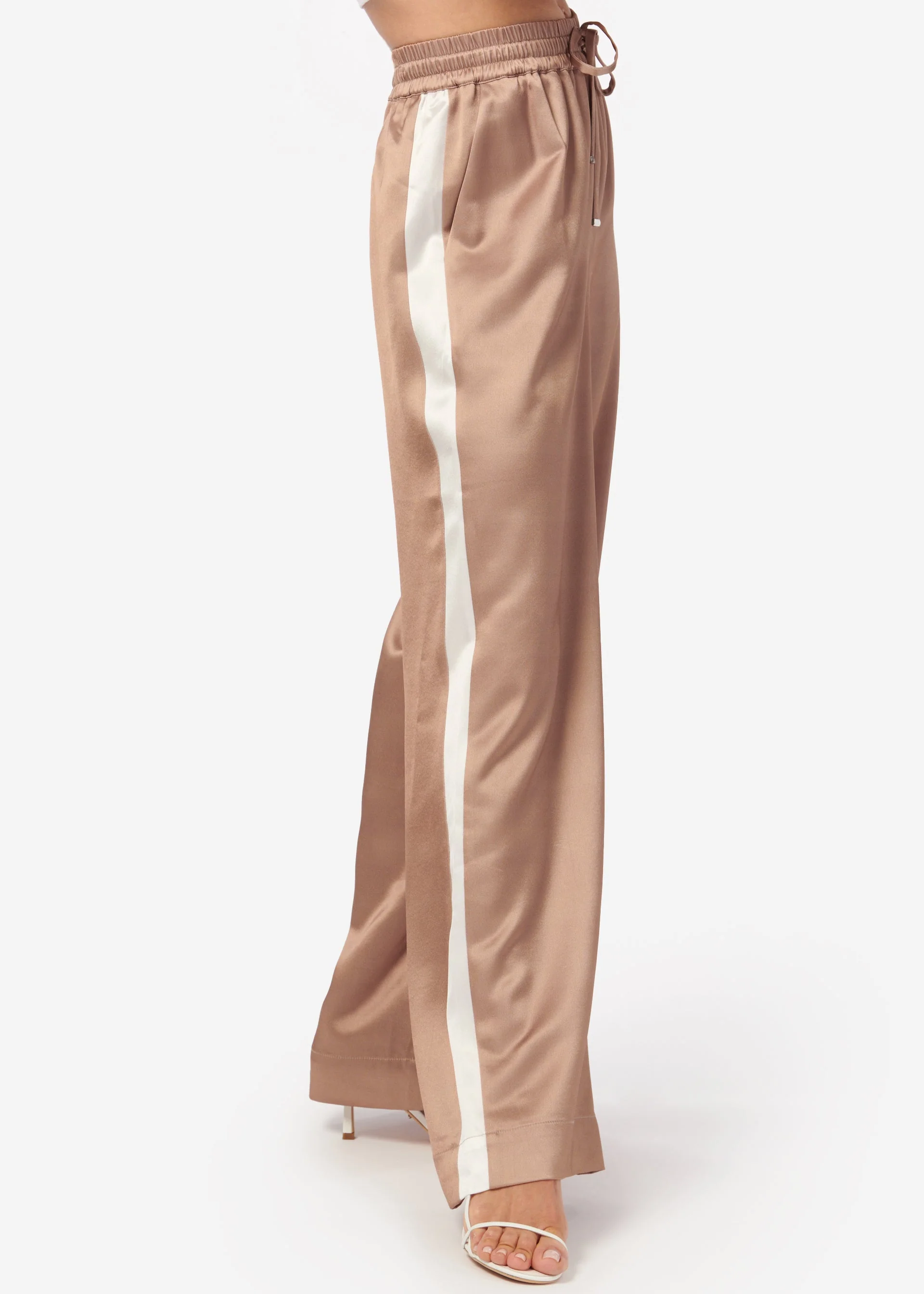 Camy NYC Reggie Pants in Latte - Image 4