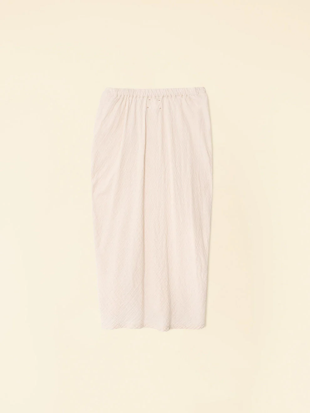 Xirena Scottie Skirt in Oysterette - Image 4