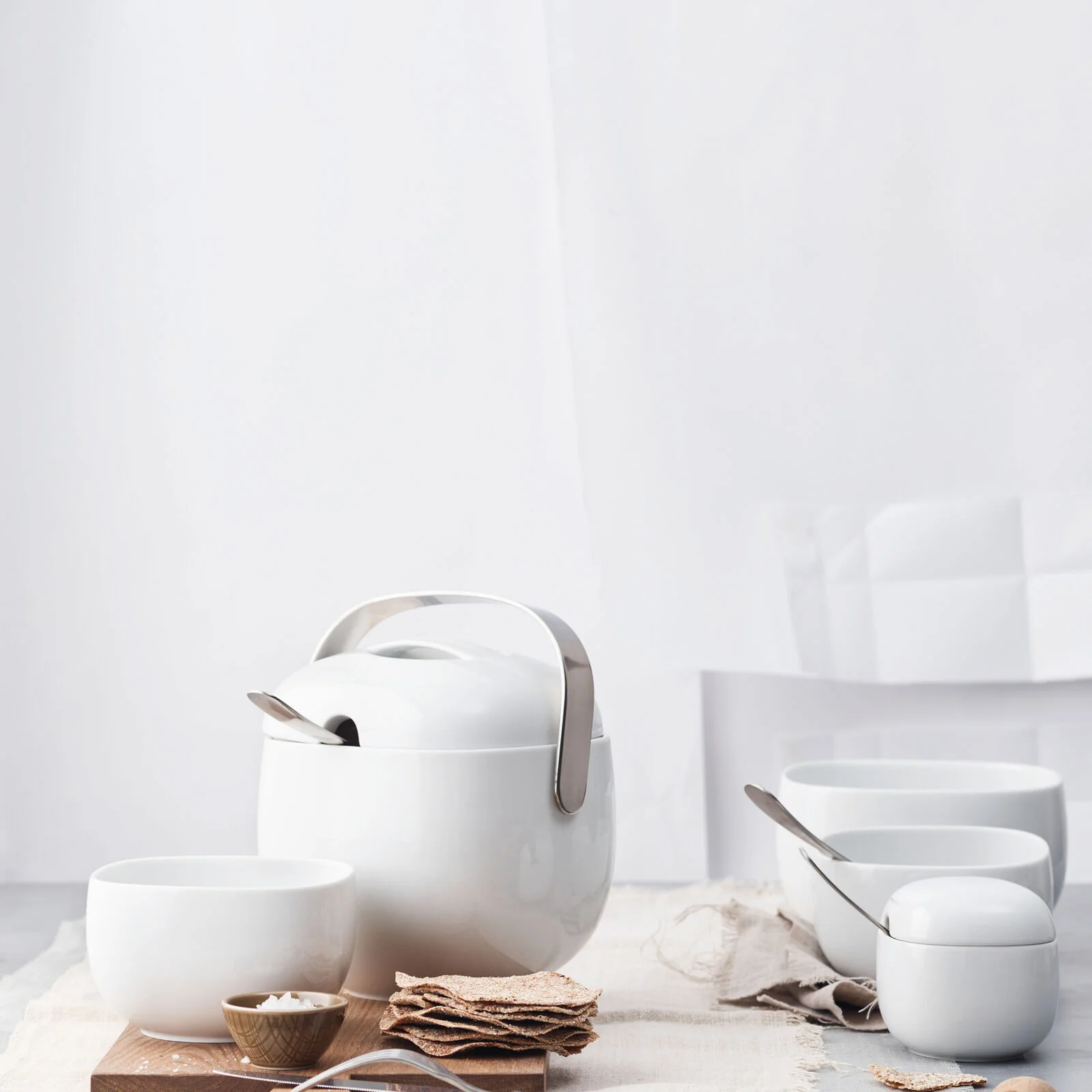 Rosenthal Suomi Covered Sugar Bowl - Image 2