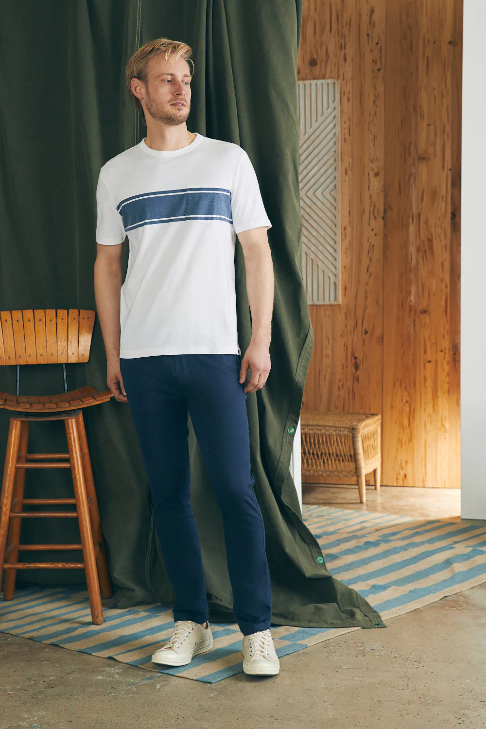 Faherty Surf Stripe Sunwashed Pocket Tee in White Surf Stripe - Image 3