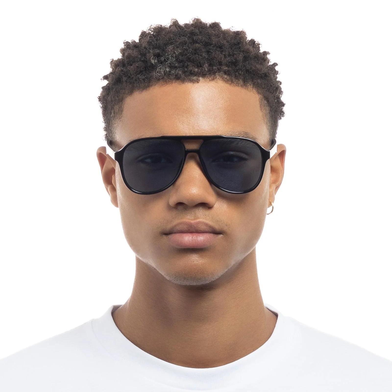 Le Specs Tragic Magic Sunglasses in Black and Navy Mono Lenses - Image 4