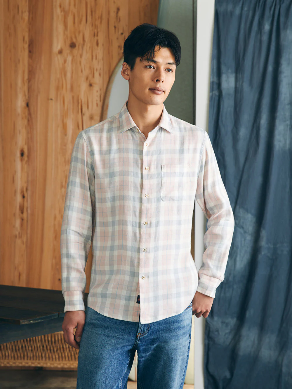 Faherty Weekend Blend Shirt in Mauve Field Plaid - Image 3