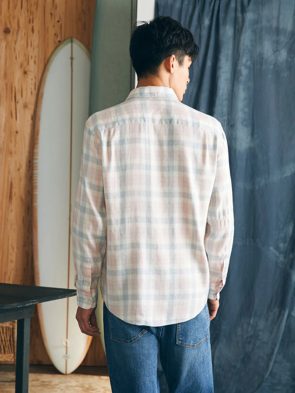 Faherty Weekend Blend Shirt in Mauve Field Plaid - Image 5