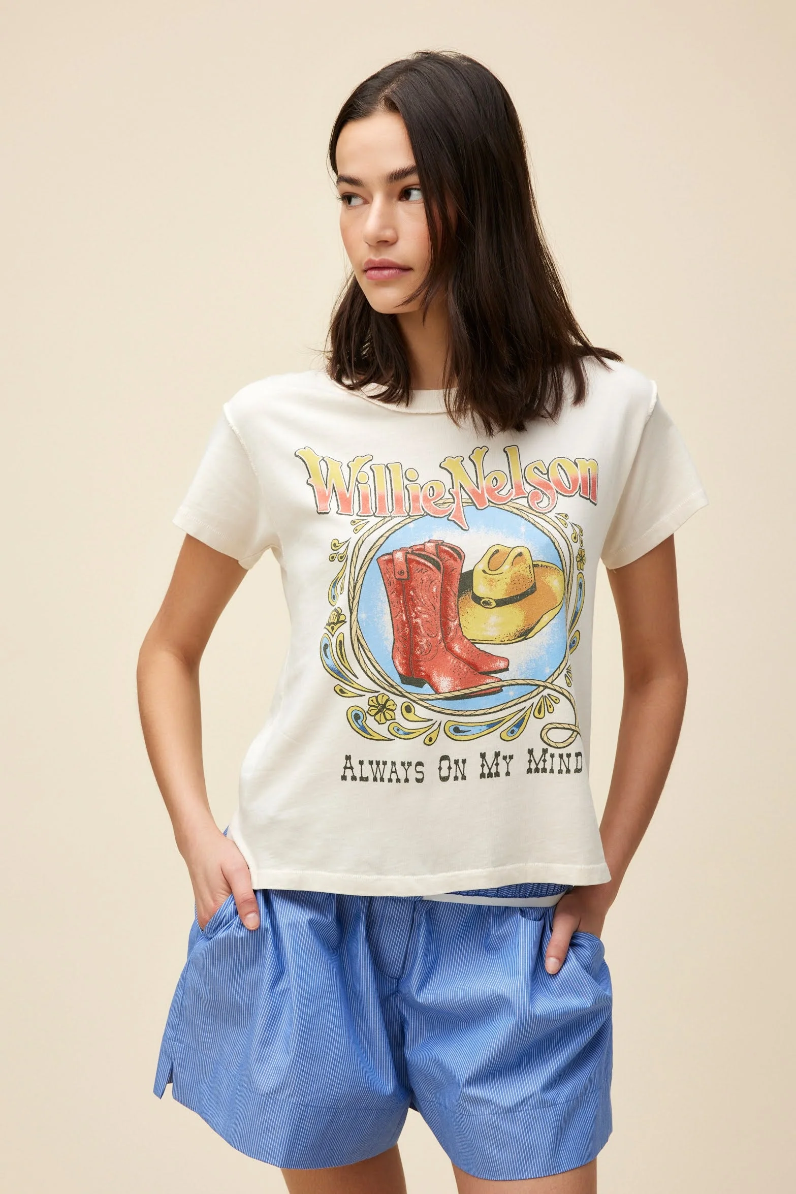 Daydreamer LA Willie Nelson Paisley Reverse Girlfriend Tee - Image 2